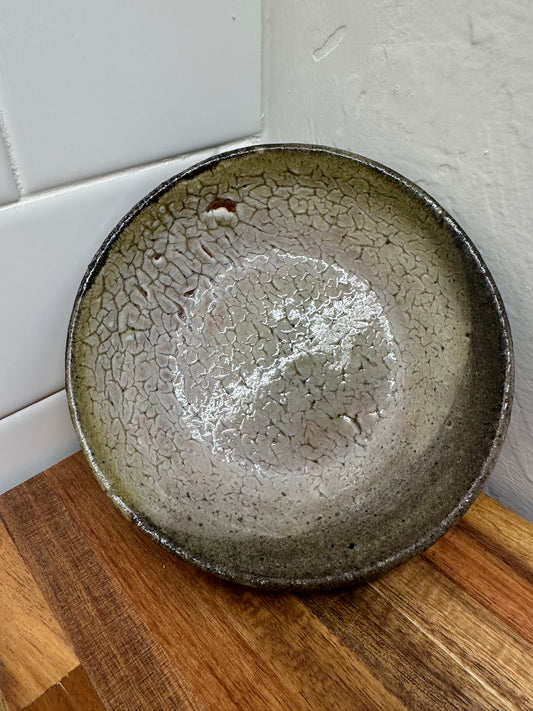 "Crackled" bowl in Haze